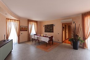 Villa Cometa - Living Fashion