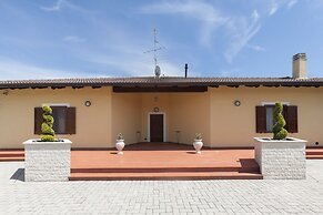 Villa Cometa - Living Fashion