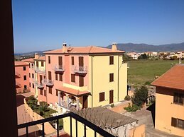 Modern 1 bed Apartment Sleep 3 sea View Only 700mt From sea