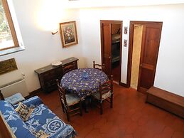 Holiday House for 9 Persons