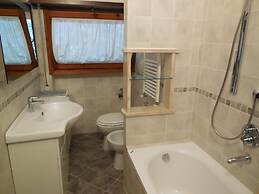 Holiday House for 9 Persons