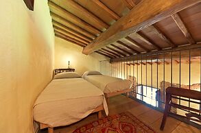 la Casa - Agriturismo With Pool Between Siena and Grosseto