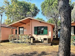 Room in Bungalow - Greenchalets Bungalow Tuscany Viareggio
