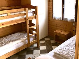 Room in Bungalow - Greenchalets Bungalow Tuscany Viareggio