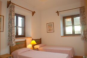 Silence and Relaxation for Families and Couples in the Countryside of