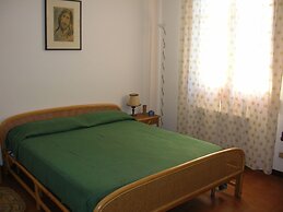 Villa Denise 100 Meters From the sea