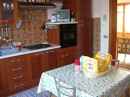 Villa Denise 100 Meters From the sea