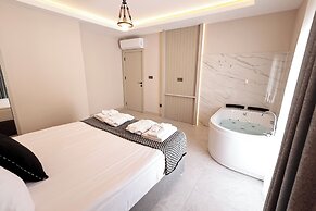 Livia Luxury Apart Hotel