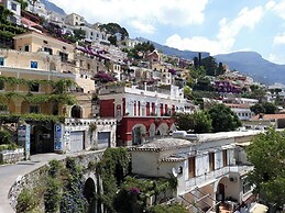 Siriana Open Space Penthouse