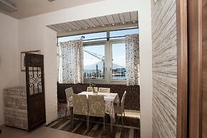 Siriana Open Space Penthouse