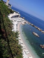 Siriana Open Space Penthouse