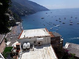 Siriana Open Space Penthouse