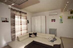 Siriana Open Space Penthouse