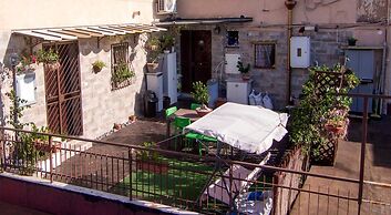 Siriana Open Space Penthouse