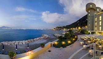 Siriana Open Space Penthouse