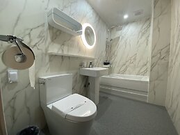 The Leeds Hotel