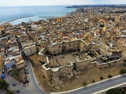 Two Room Apartment Near the Beach 1