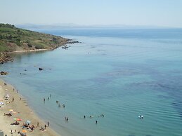 Two Room Apartment Near the Beach 2