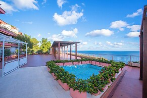 Cervo 319C With Shared Pool