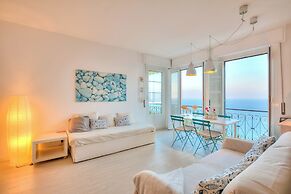 La Casa Al Sole Sea View 400mt From Sea