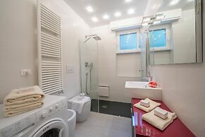 Cervo Piccolo Incanto With Parking