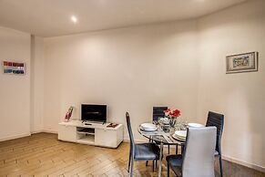 Ml Apartment - Ardesia Terrace Colosseo - 2bdr