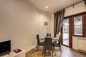 Ml Apartment - Ardesia Terrace Colosseo - 2bdr