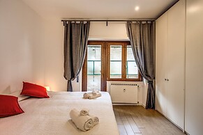 Ml Apartment - Ardesia Terrace Colosseo - 2bdr