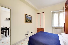 Azalea Colosseo 35 Euro For P