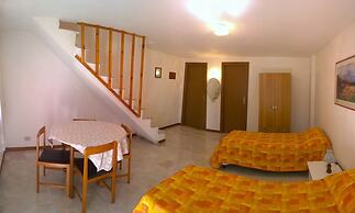 Residence Le Terrazze Apartment Leccio