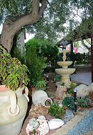 Spacious Apartment for 4 People in Residence