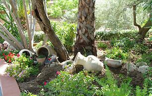 Spacious Apartment for 4 People in Residence