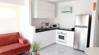 Design 2 Bdr Apartment - Habima TL60