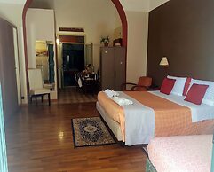 Casa Ròtre in the Historic Center of Palermo