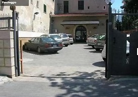 Casa Ròtre in the Historic Center of Palermo