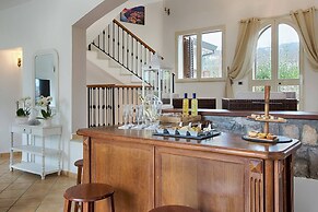 Luxury Villa In Sorrento Coast Strategic Location