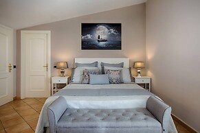 Luxury Villa In Sorrento Coast Strategic Location