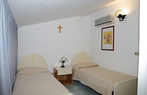 Beautiful Apartment for 3 People in Residence