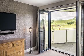 The Penthouse @ Carus Green