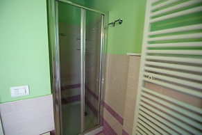 Apartment 30 Meters From the sea With 8 Beds With Full sea View