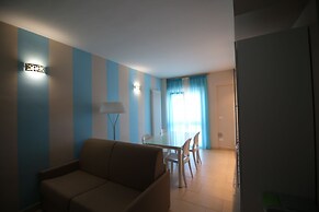 Apartment 30 Meters From the sea With 8 Beds With Full sea View