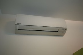 Apartment 20 Meters From The Sea 7 Beds With Small Sea View