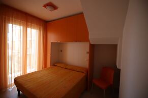 Apartment 30 Meters From The Sea 6 Beds Without Sea View