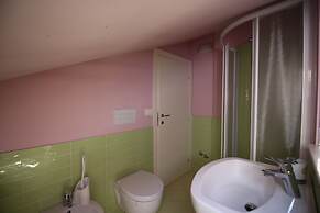 Apartment 30 Meters From The Sea 6 Beds Without Sea View