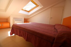 Apartment 30 Meters From The Sea 6 Beds Without Sea View