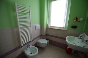 Apartment 30 Meters From The Sea 6 Beds Without Sea View