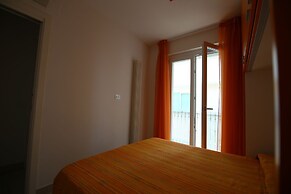 Apartment 30 Meters From The Sea 6 Beds Without Sea View