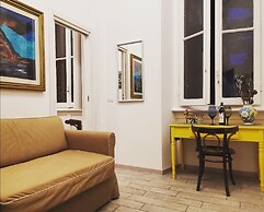 Milan Center-delicious Two-room Apartment