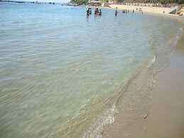 Apartment 250 Meters From the Beach With sea View