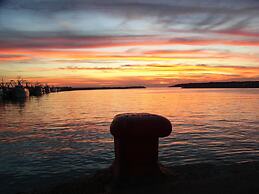 Apartment 250 Meters From the Beach With sea View